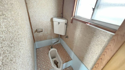 【トイレ】 | 富士見町3丁目中古戸建 | 清潔感のあるトイレです