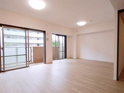 【居間・リビング】 | ルピナス鶴川サウスステージ | 使いやすい居間です