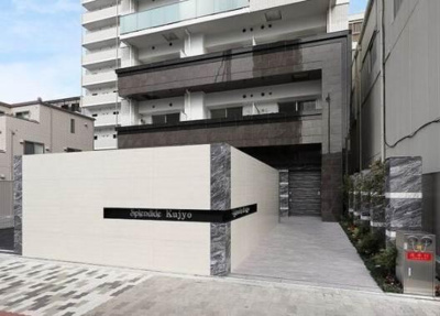 【エントランス】 | La Douceur九条 | ゆとりのあるエントランスです