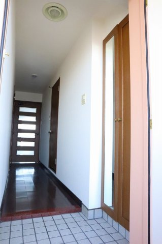 ライオンズマンション徳島南佐古の玄関