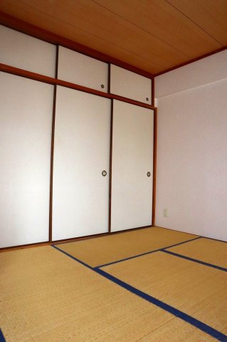 ライオンズマンション徳島南佐古の和室