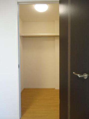 【収納】 | モイス・シャーム | ウォークインクローゼット