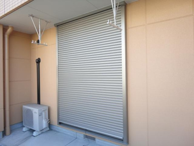 【内装】 | モイス・シャーム | 窓シャッター