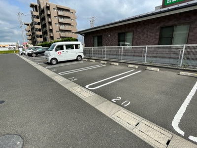 【駐車場】 | ヴェルソレイユ