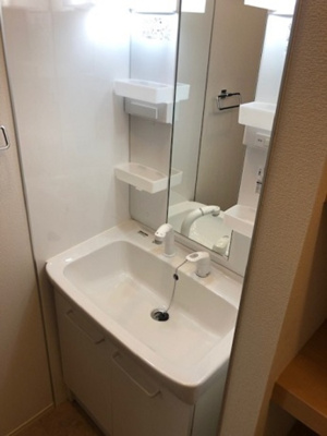 【洗面所】 | ヴェルソレイユ
