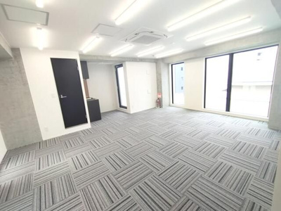 【内装】 | レイフォリア人形町