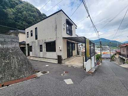 安佐南区大町西３丁目の前面道路含む現地写真