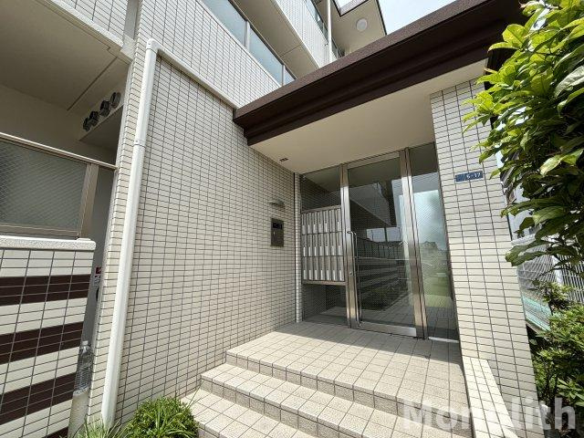 エミネンスコートのエントランス