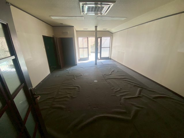 京都市伏見区向島本丸町の事務所の内装