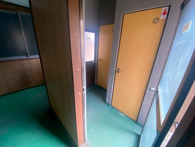 京都市伏見区向島本丸町の事務所の内装