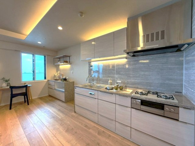 【居間・リビング】 | クロスエアタワー | ゆったり過ごせるリビングです