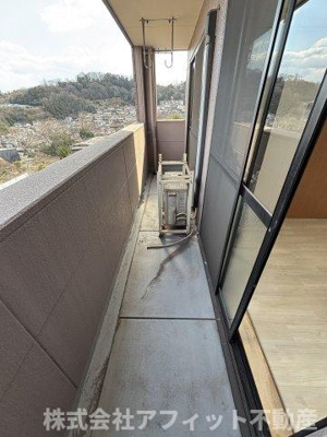 【バルコニー】 | ビューオンザヒル | 東向き