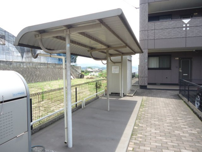 【その他共用部分】 | ビューオンザヒル | 屋根付き駐輪場