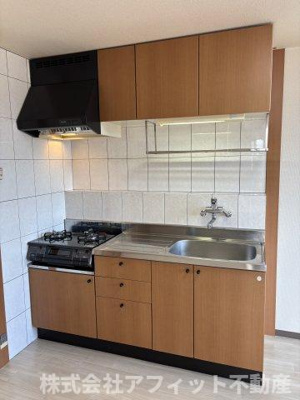 【キッチン】 | ビューオンザヒル | 吊戸棚付き