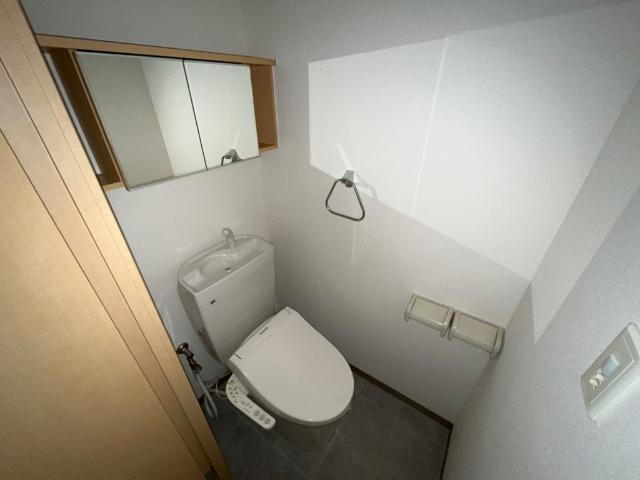 Ｂｅｌｌ　Ｆｌｏｒａのトイレ|シャワー付トイレ