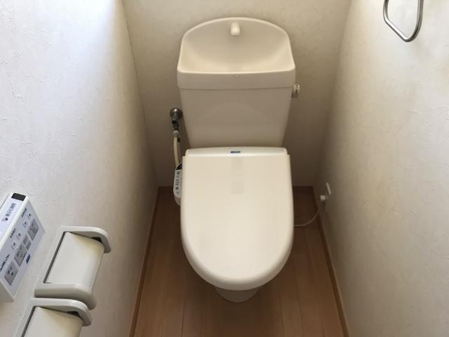 カシータ殿畑のトイレ|シャワー付トイレ