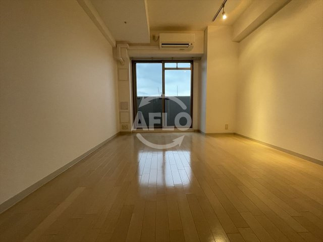 アーバネックス大阪城WESTの居間・リビング|アーバネックス大阪城WEST　洋室