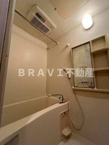 プレサンス大手前パークサイドⅡ　BRAVI不動産の浴室|【プレサンス大手前パークサイドⅡ】日々の疲れを癒すお風呂付です
