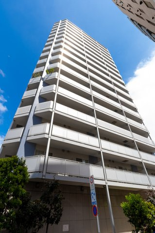 トレステージ目黒の外観