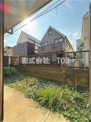 【庭】 | テラスブリーズ | LDK19帖テラス