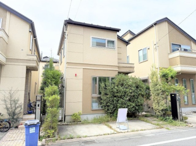 【外観】 | 【仲介手数料２３０万円が無料！！】 ■リフォーム済 ■３ＬＤＫ＋車庫 ■３年保証付き | 【仲介手数料２３０万円が無料！！】
■リフォーム済
■３ＬＤＫ＋車庫
■３年保証付き
■内覧可