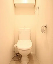 SERENITE堺筋本町SUDのトイレ