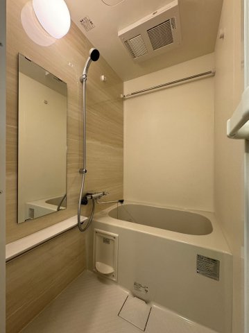 エスリード上前津LIVIA　名古屋市賃貸　仲介手数料無料の浴室