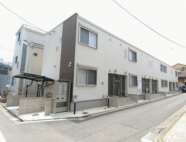 クレイノサングランツの外観