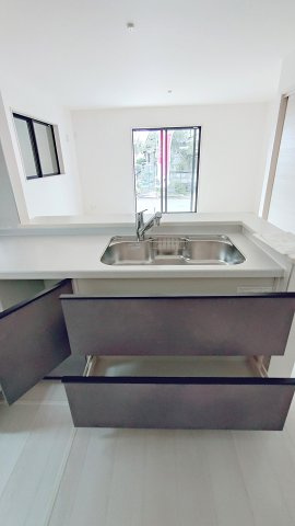 東大阪市日下町7丁目新築戸建のキッチン