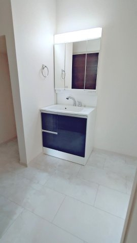 東大阪市日下町7丁目新築戸建の脱衣所