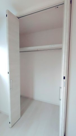 東大阪市日下町7丁目新築戸建の収納