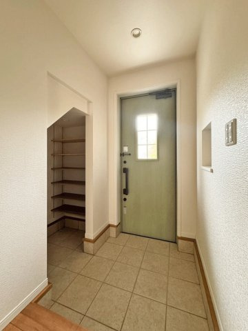 名取市愛島台6丁目　エコで快適な住まい♪の玄関