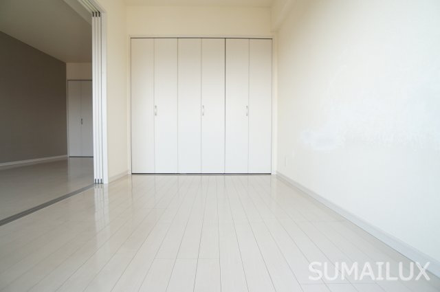 熊本市中央区迎町１丁目の賃貸マンションのエントランス