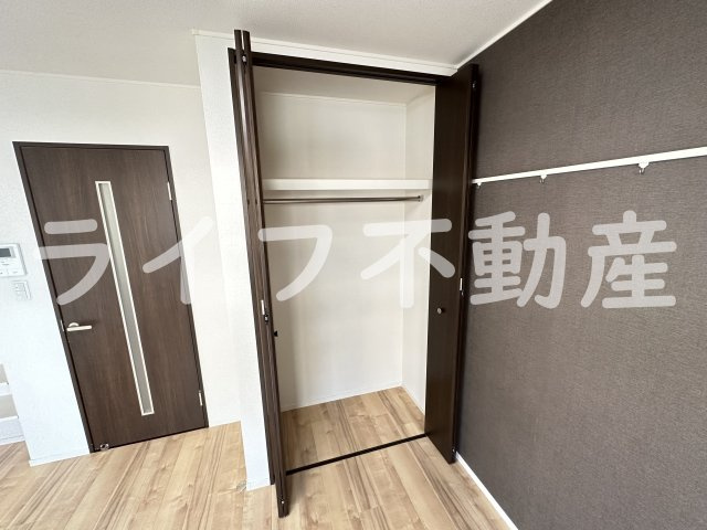 ウィステリアの収納|大きなものも収納できそうです