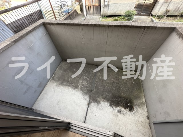 ウィステリアのバルコニー|バルコニーがあります