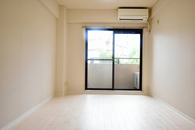 アメニティ武庫川の居間・リビング