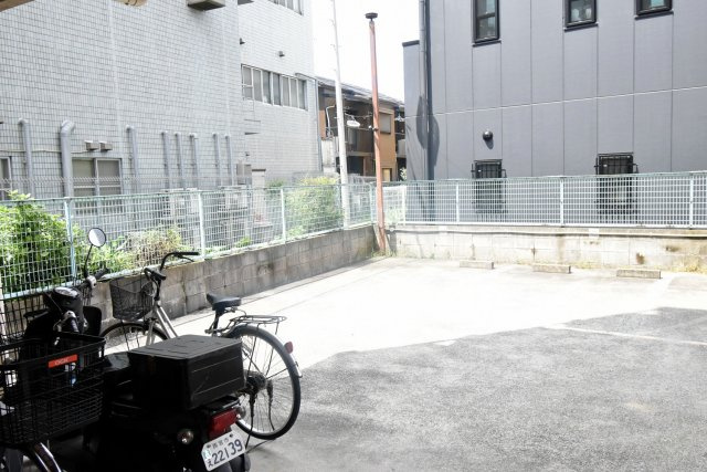 アメニティ武庫川の駐車場|空きはご確認下さい