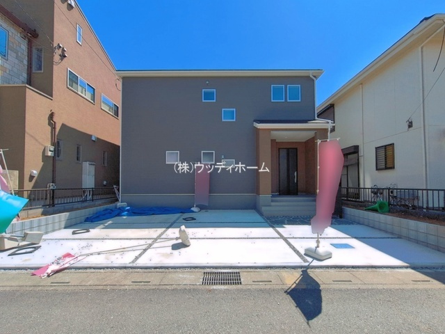 越谷市弥栄町1丁目　新築一戸建ての外観