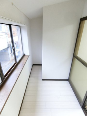 【バルコニー】 | 本町ハイツ