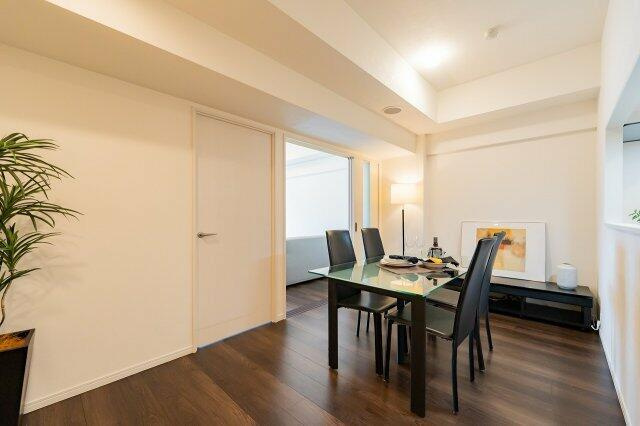 港区六本木１丁目の賃貸マンションのロビー| 
