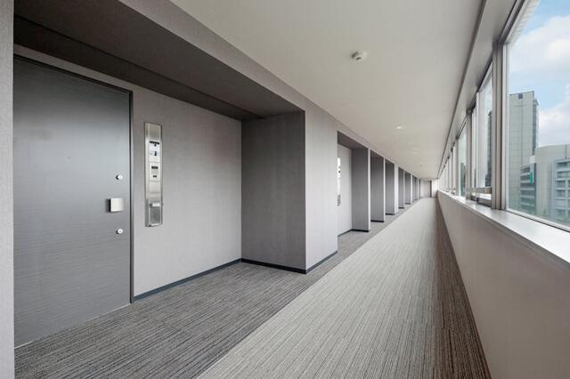 港区西麻布４丁目の賃貸マンションのロビー|共用廊下 