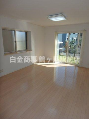 【居間・リビング】 | 川越市天沼新田中古戸建