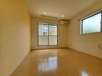 【内装】 | グランツブルク駒場