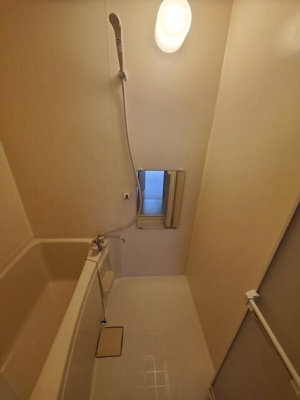 【浴室】 | グランツブルク駒場