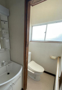 御幸笛田3丁目貸家のトイレ