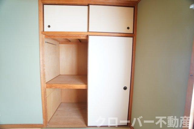 メゾニティ郡家の収納