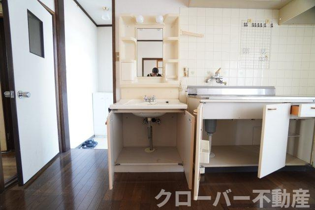 メゾニティ郡家の独立洗面台