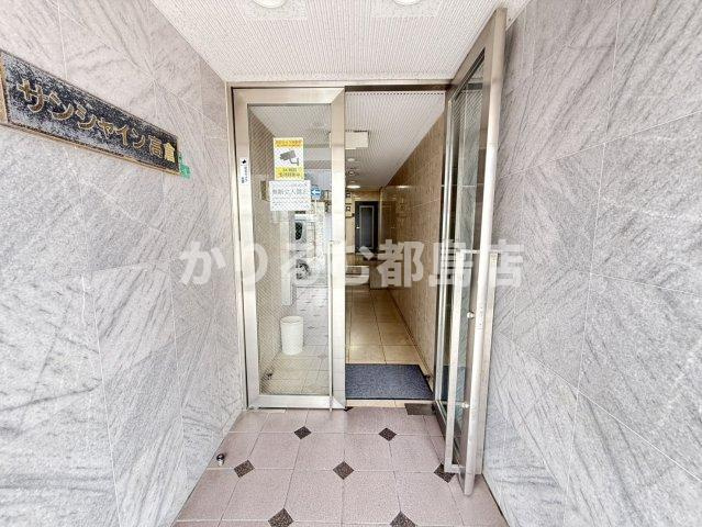 サンシャイン高倉のエントランス
