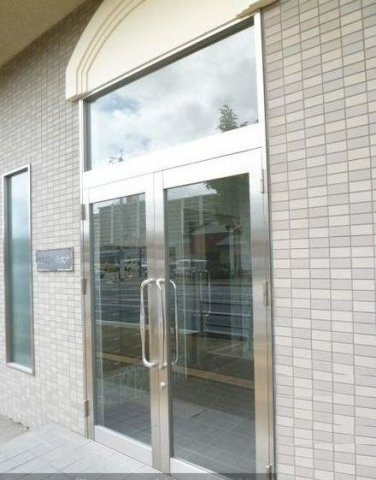 グランディール大串のエントランス