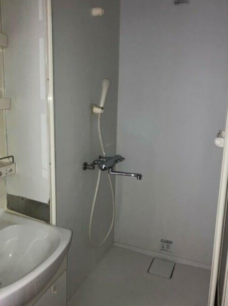 東向島２丁目テラスハウスのシャワールーム